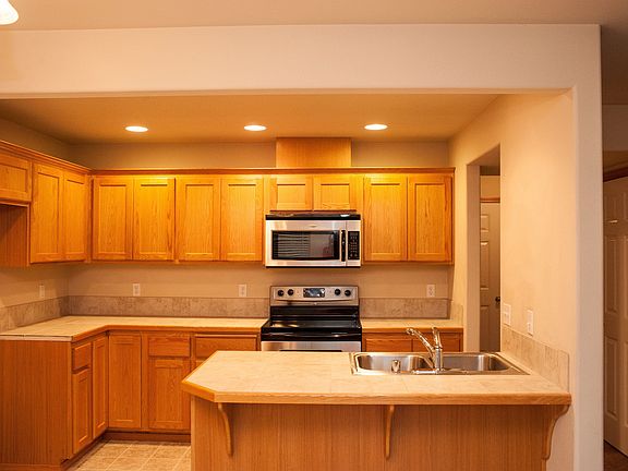 2nd image of 5026 119th St NE #C