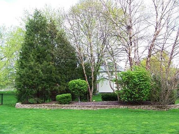 5th image of 7919 Rock Rose Ct