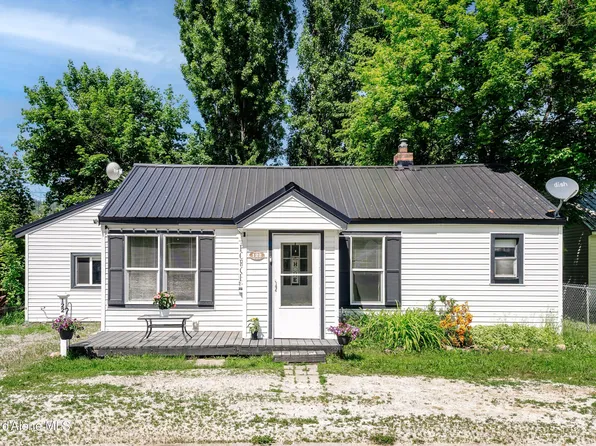 122 Northview Ave, Smelterville, ID 83868