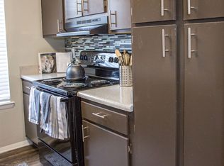 Brooks Crossing Apartments, Riverdale, GA 30274