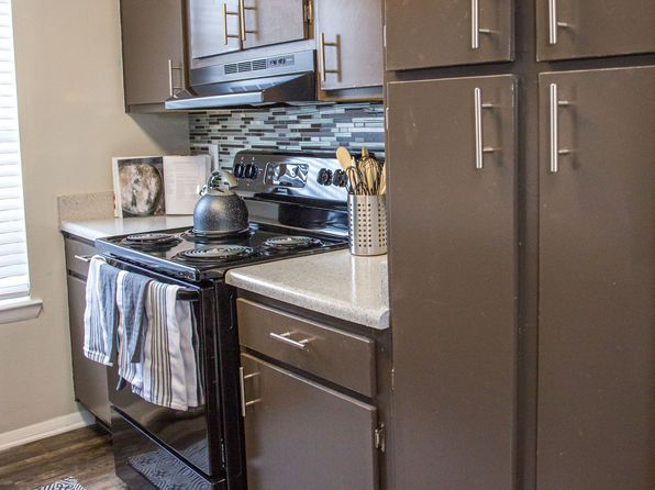 8050 Taylor Rd APT 703