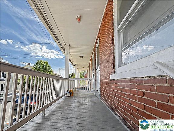 4th image of 72 W Ettwein St
