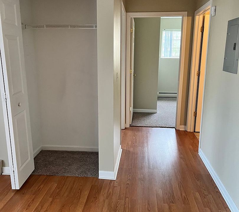 Lakepointe Apartment Homes 9445 Chalkstone Crse Brewerton NY Zillow