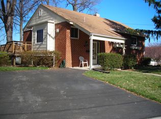 4715 Falcon St, Rockville, MD 20853