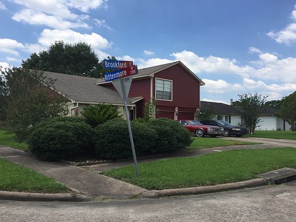 3rd image of 503 Brookford Dr