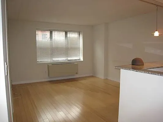 Rented by State Plus Realty | media 9