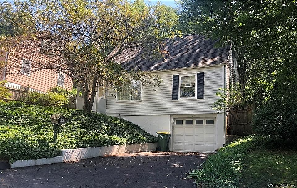 1st image of 22 Waverly St