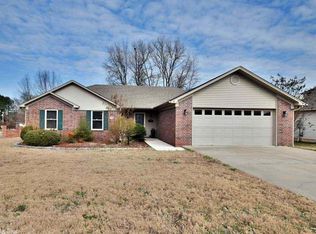 10 Violet Ln, Cabot, AR 72023