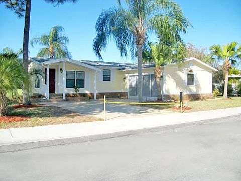1st image of 251 Las Palmas Blvd