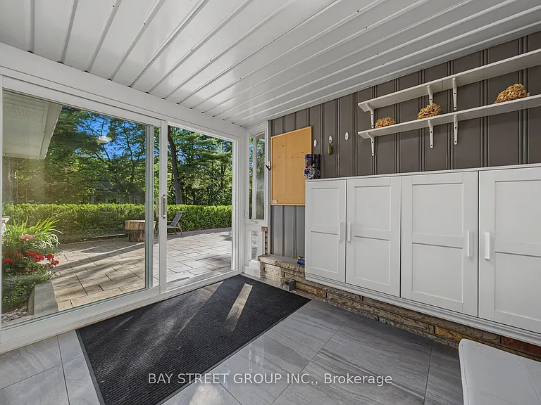 317 Wedgewood Dr — Photo 6