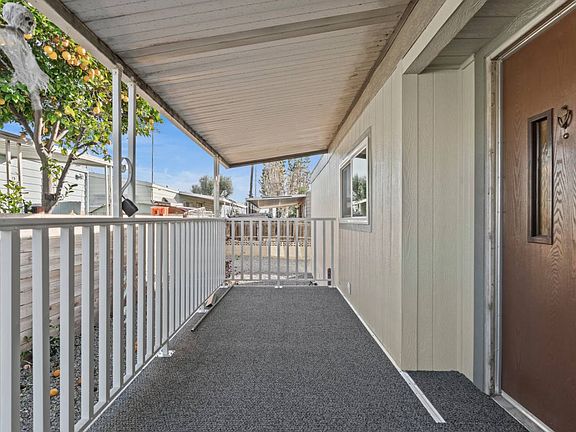 5th image of 2505 Foothill Blvd Space 122