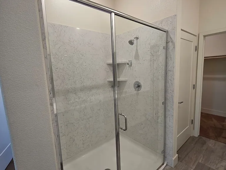380 Riesling Ave #33 — Photo 8