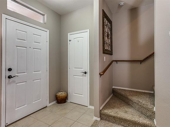 4th image of 10621 Astor Dr