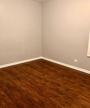 5th image of 8616 S Euclid Ave APT 2