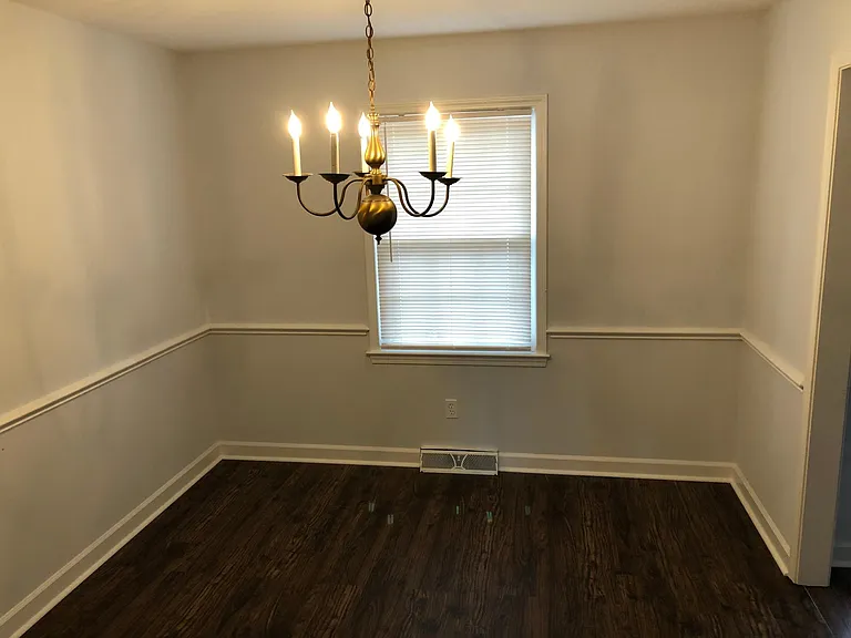 310 W Blackbeard Rd — Photo 10
