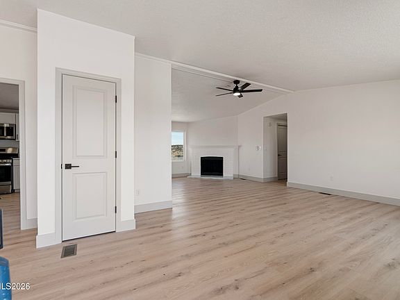 5th image of 4860 Osage Dr