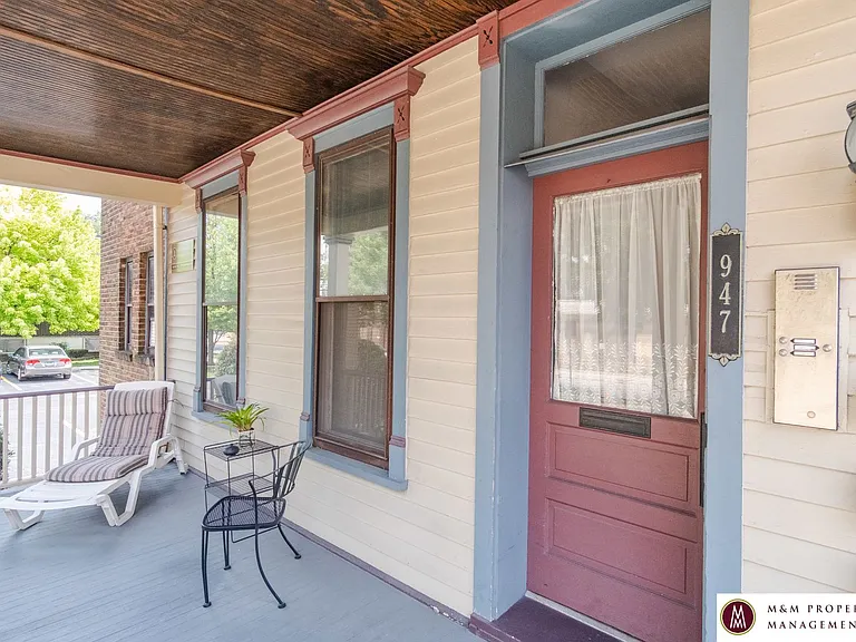 947 South Blvd — Photo 18
