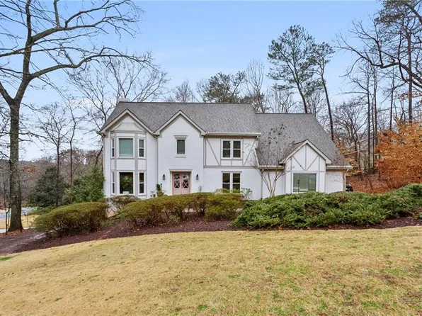630 Willow Knoll Dr SE, Marietta, GA 30067