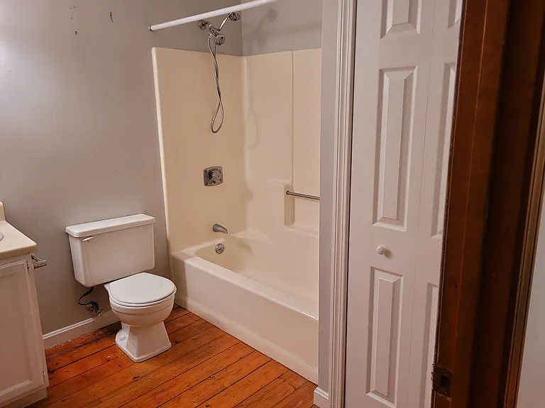 2 Conz St #72 — Photo 9