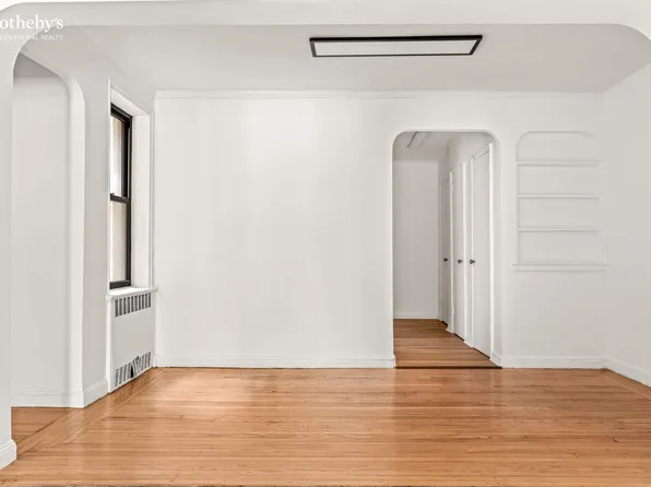 205 West 95th Street image 13 of 16