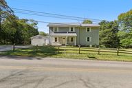 Quarry Rd-S1010-001.jpg