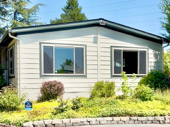 1602 NE Riverside Dr Unit 26, McMinnville, OR 97128