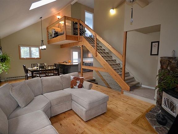 Living Rm, Stairs, Dining