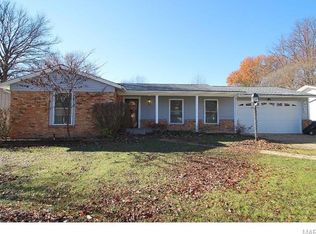 409 Marie Ln, Ballwin, MO