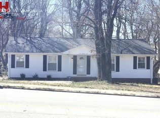 609 W Vandalia Rd, Greensboro, NC 27406