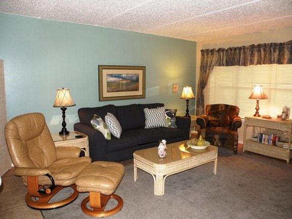 2nd image of 2401 Gulf Blvd #207