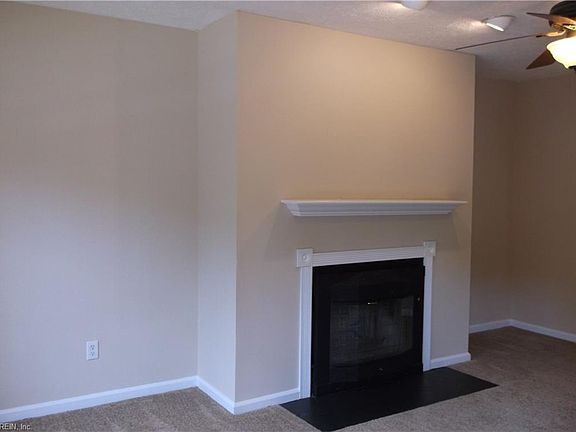 4th image of 1655 Skiffes Creek Cir