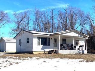 4672 W State Road 48, Worthington, IN 47471