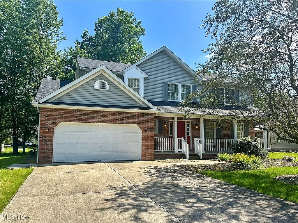 132 Beechwood Dr photo 1
