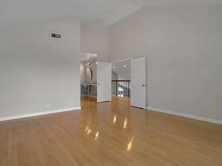 976 Pizarro Ln — Photo 31