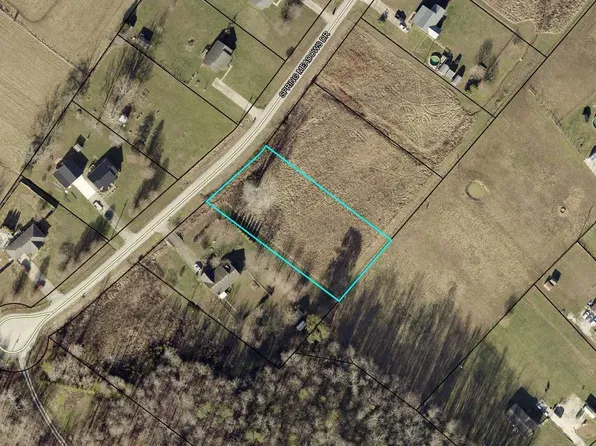 121 Spring Meadows Dr, Jeffersonville, KY 40337