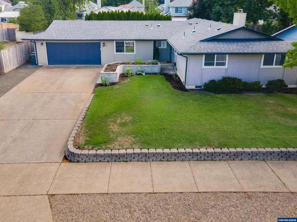 2017 Amirante St, Eugene, OR 97402