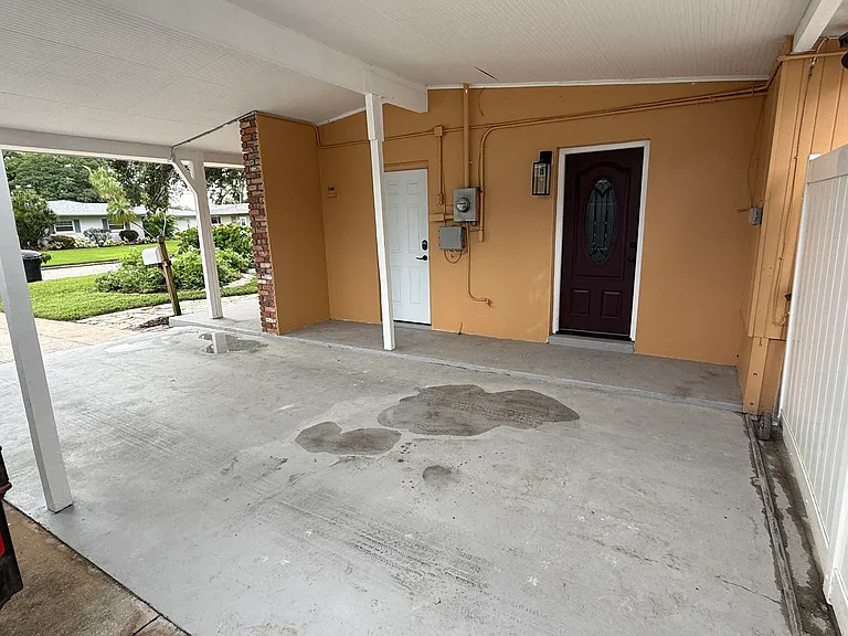 4394 Pompano Dr SE — Photo 23