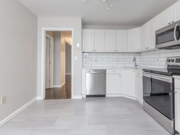 15 Aspinwall Ave, Brookline, MA