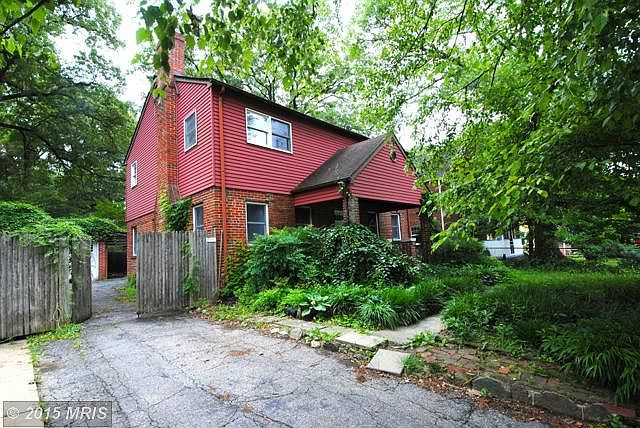 1st image of 5901 40th Ave