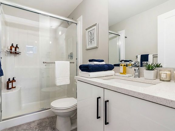 4th image of 10426 148th St NW