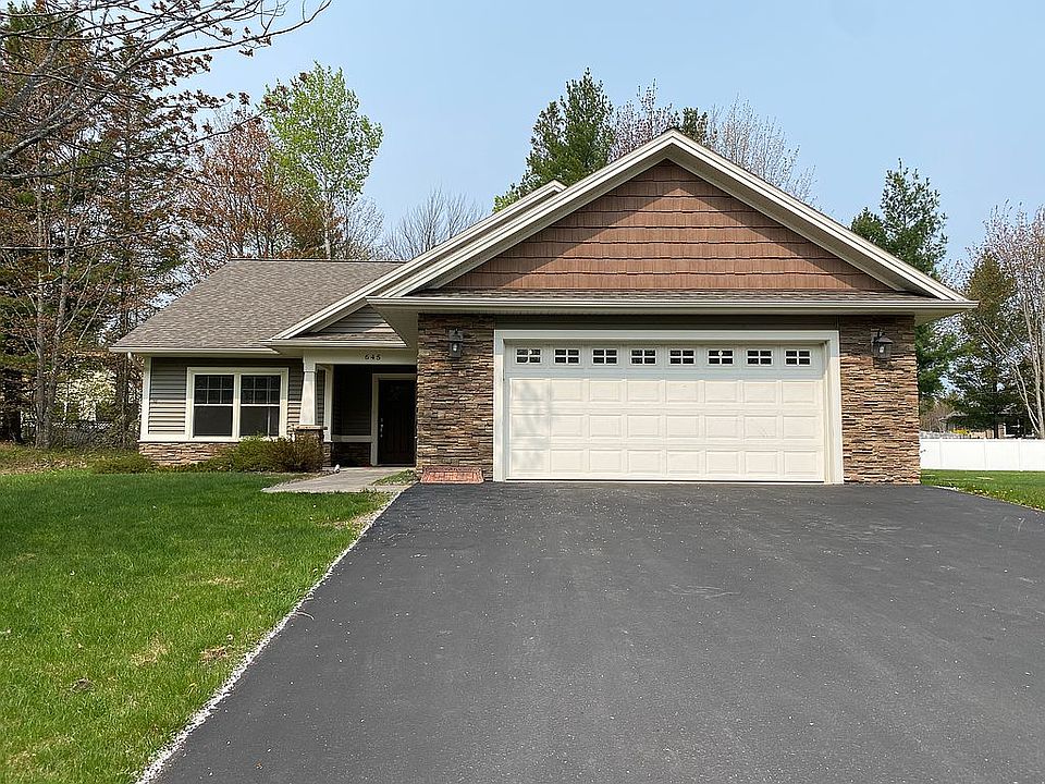 1st image of 645 Windcrest Dr