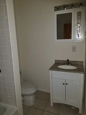 Rented by Dyer Estate Mgmt | media 8