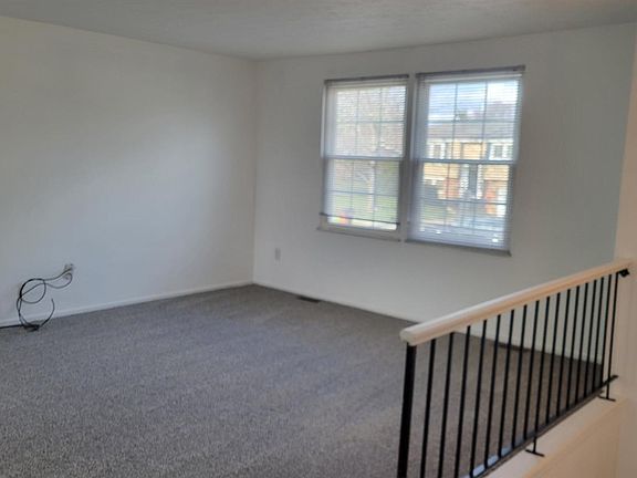 3rd image of 527 Bessinger Dr