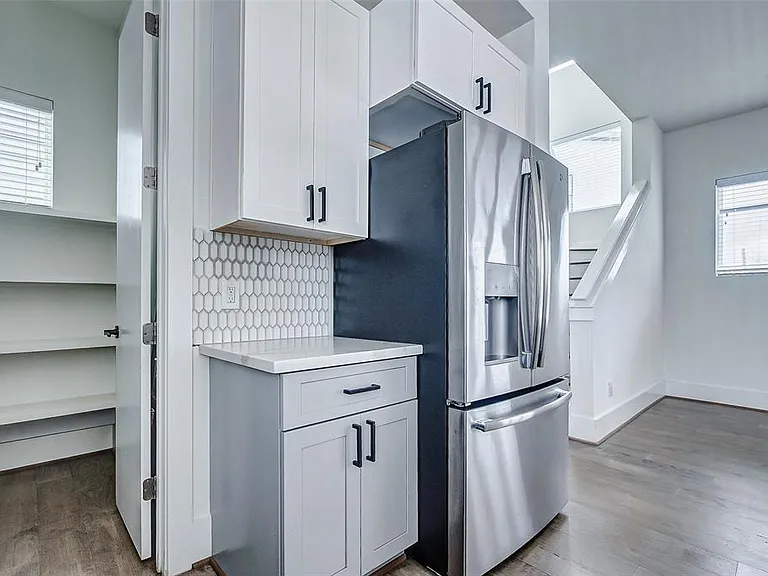 2407 Anita St #B — Photo 27