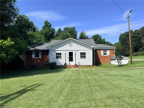 1920 Ashley Loop, Reidsville, NC 27320