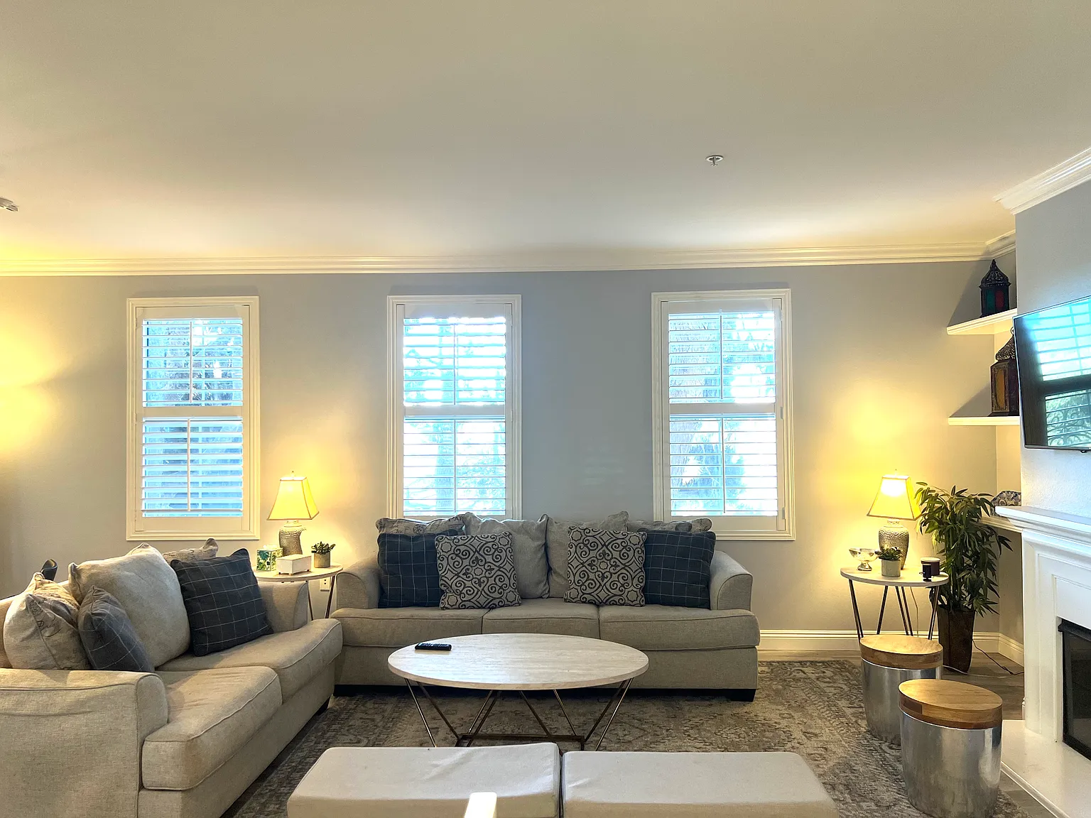 2 bed, 2.5 bath, 1531 sqft, $4,900 — Photo 2