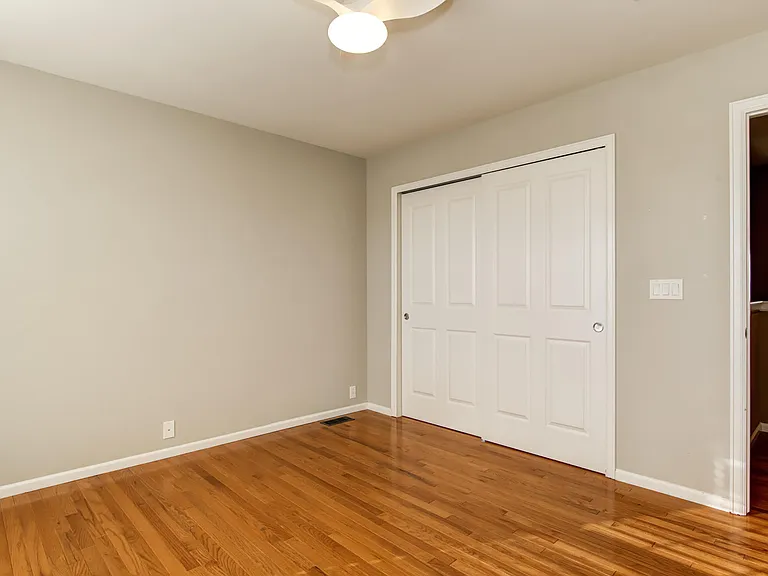 7198 Red Sand Grv — Photo 19
