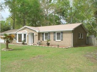 8315 Greenridge Rd, North Charleston, SC 29406