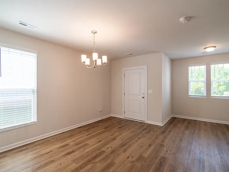 223 Hoskins Avenue Dr #1 — Photo 8