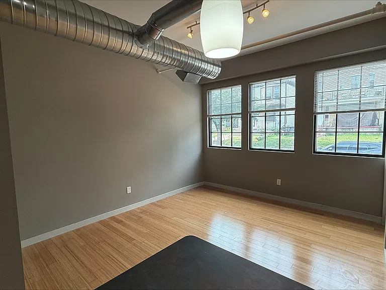 170 Florida St #111 — Photo 8
